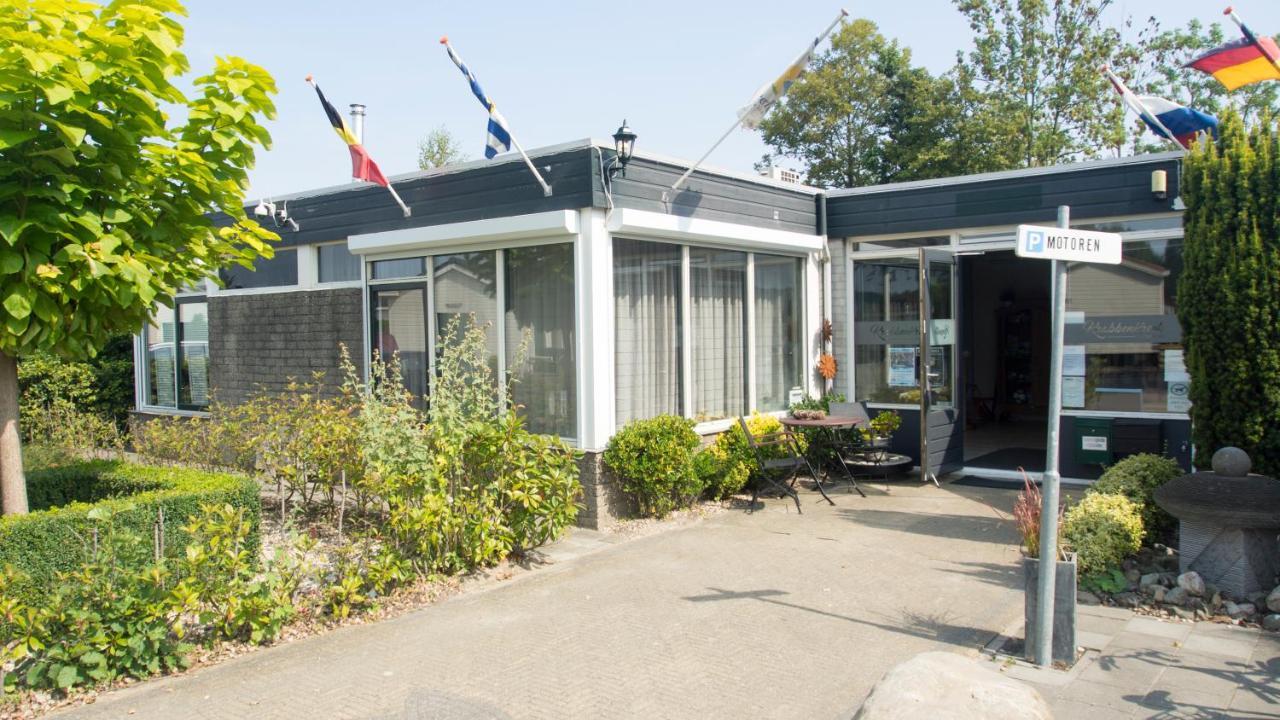 Chaletparc Krabbenkreek Zeeland - Chalet 50 Sint Annaland Zewnętrze zdjęcie
